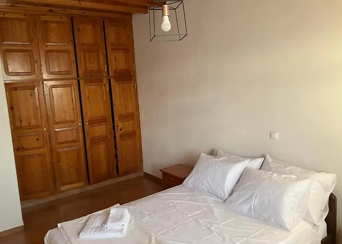 Lina's House Hébergement de vacances *